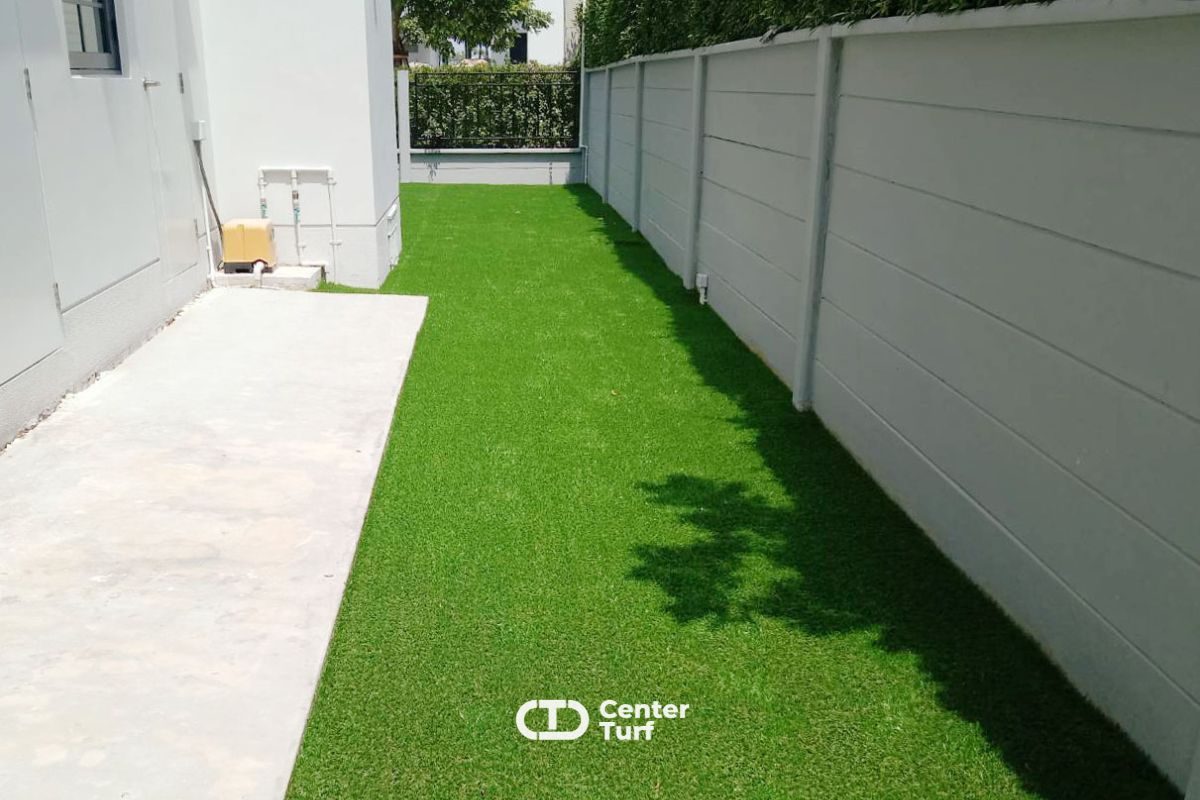 จัดสวนด้วยหญ้าเทียมคุณภาพสูง ช่วยประหยัดทั้งเวลาและค่าใช้จ่ายในการดูแล  เขียวสวย ทนทาน ติดตั้งครั้งเดียว ใช้งานได้ยาวนาน