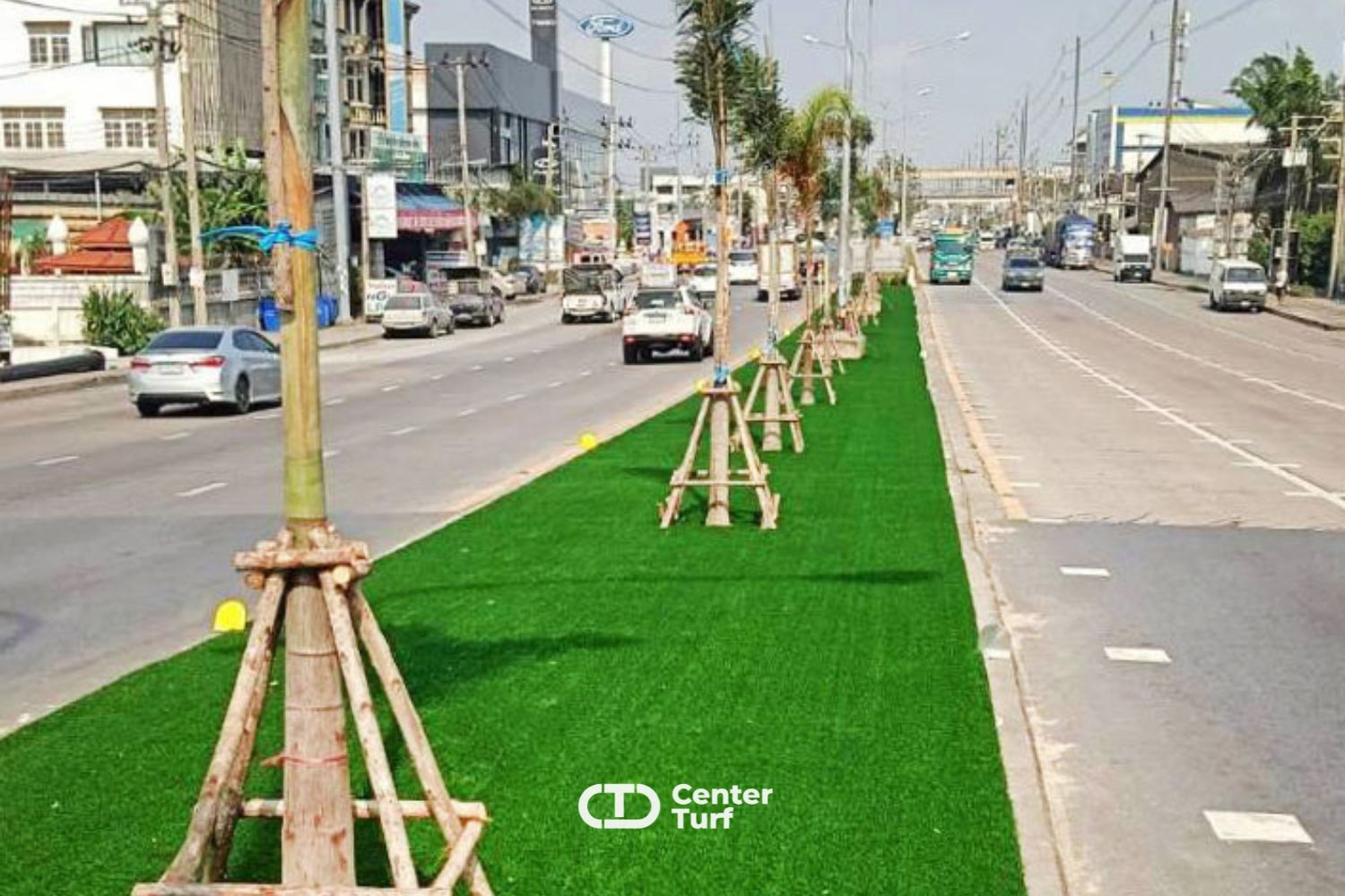 โดดเด่นด้วยความทนทานต่อทุกสภาพอากาศ ไม่ว่าจะเป็น  แสงแดดจัดหรือฝนตกหนัก ก็ยังคงสีสันสวยงาม 